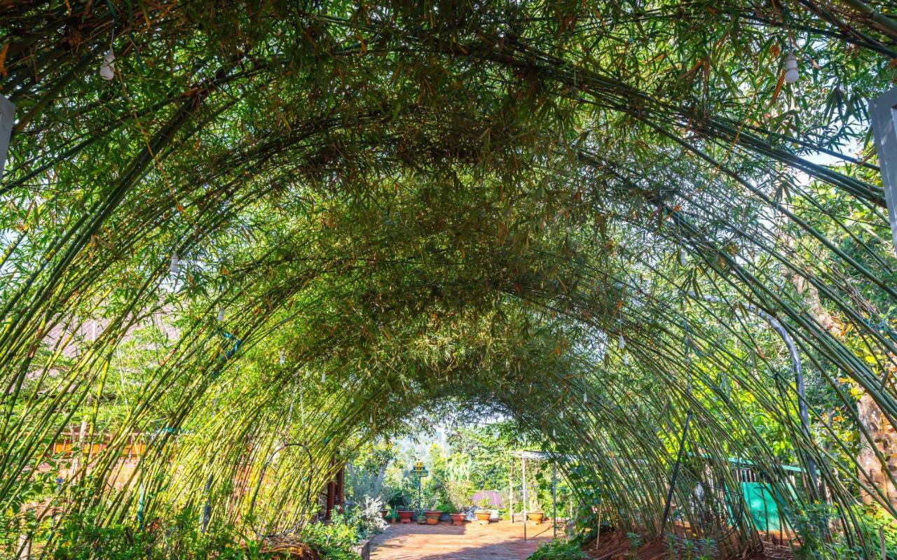 Phuong Nam Gia Trang Farmstay Gia Nghĩa Kültér fotó
