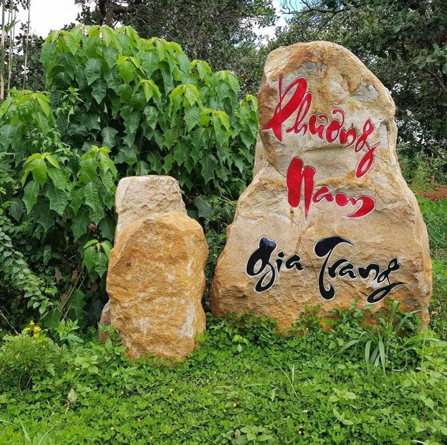 Phuong Nam Gia Trang Farmstay Gia Nghĩa Kültér fotó