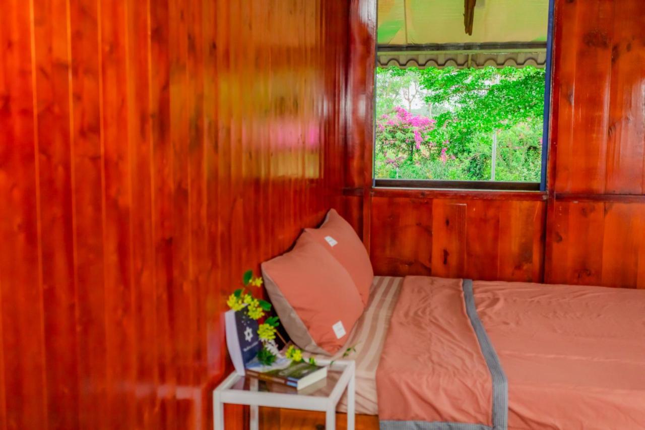 Phuong Nam Gia Trang Farmstay Gia Nghĩa Kültér fotó